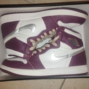 Jordan Athletic Shoes in Purple and Silver
